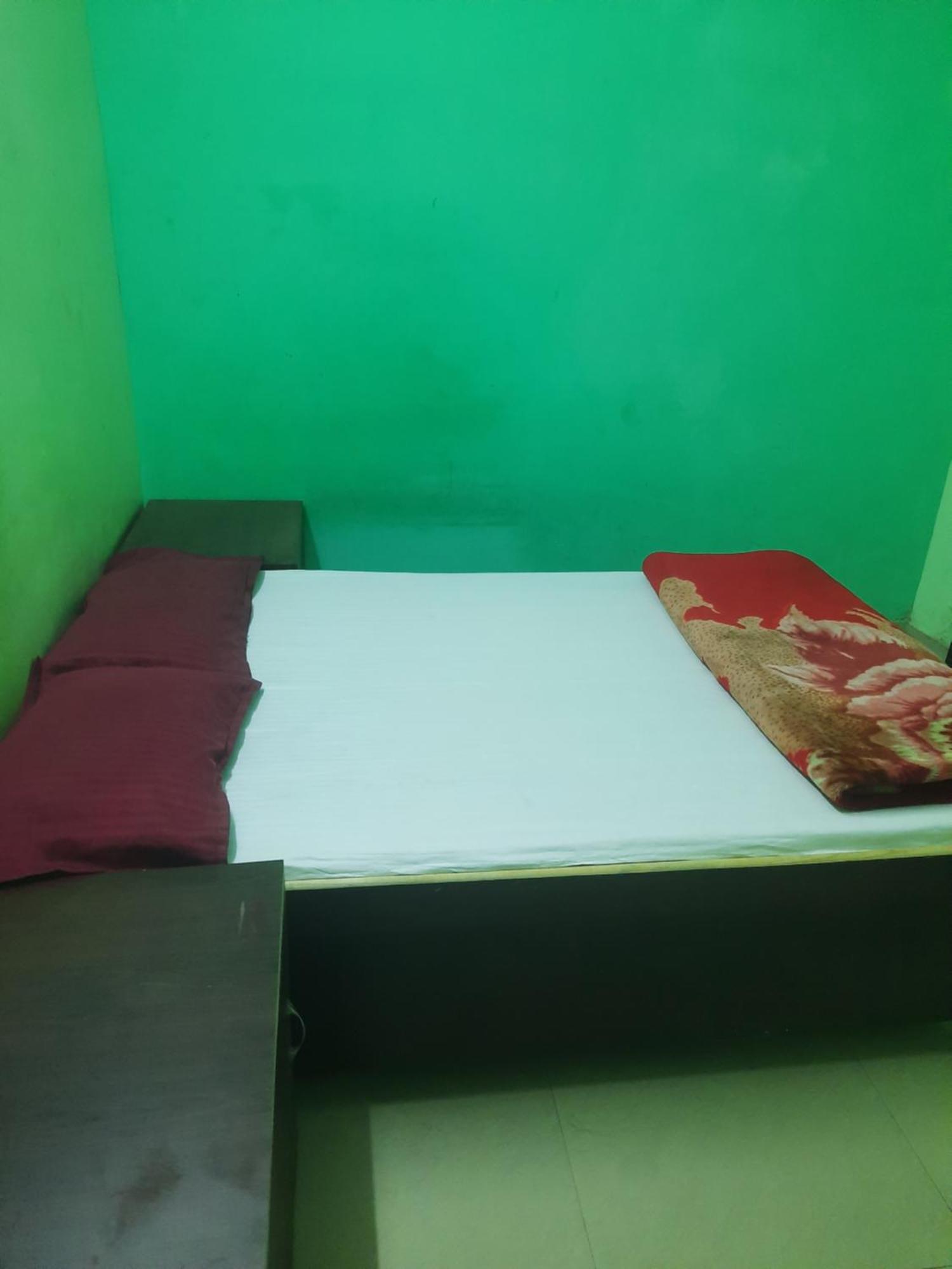 Gokul Pg Homestay Горакпур Екстериор снимка
